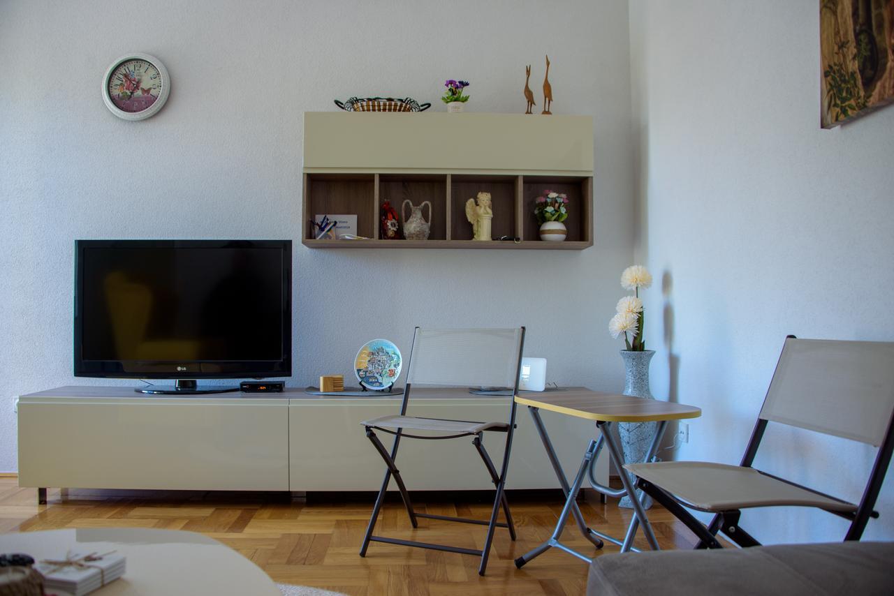 Apartman Dijana Kotor Exteriör bild